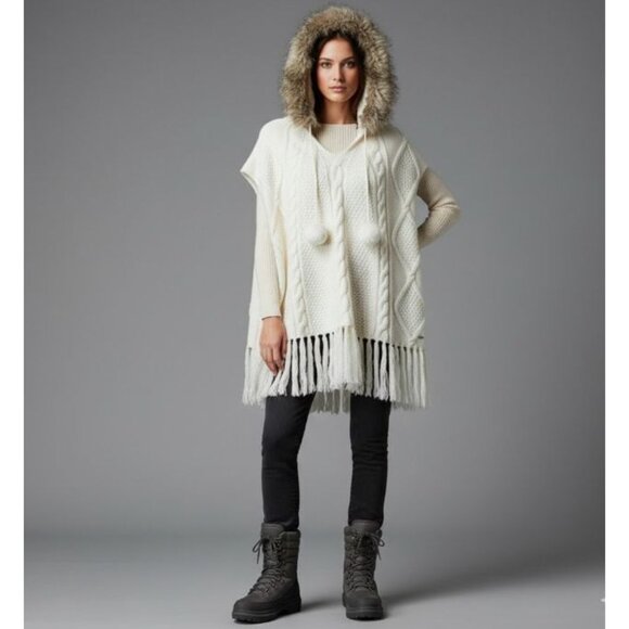 Tommy Hilfiger Cable Knit Poncho Sweater Faux Fur Trim Hooded Fringe Hem Onesize - Picture 7 of 16